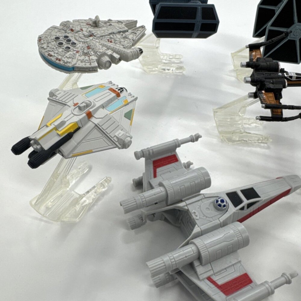 Hot Wheels Star Wars Starship Lot with Stands Flight Controller Some Diecast - Picture 3 of 8